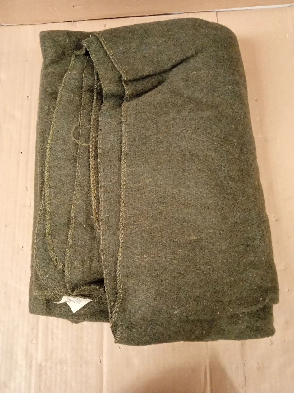 Everone Olive Drab 80% Wool Fire Retardant Blanket 66x90in Durable Minimalist