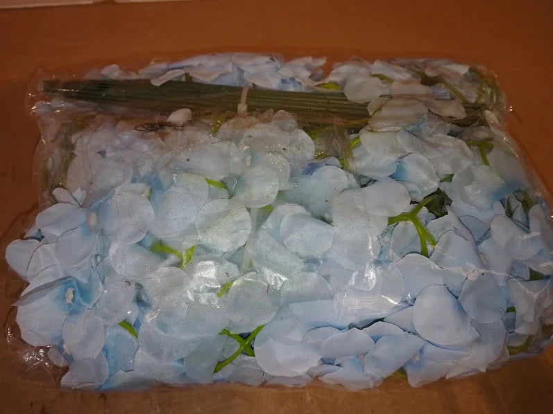 Hinyoco 28pcs Silk Hydrangea Head Stem Artificial Flowers 7in Light Blue