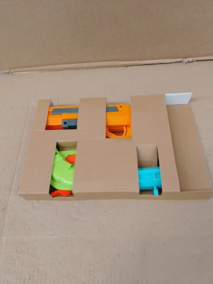 Nerf F2479EU4 Roblox Jailbreak Armoury Includes 2 Action Blasters 3+ New