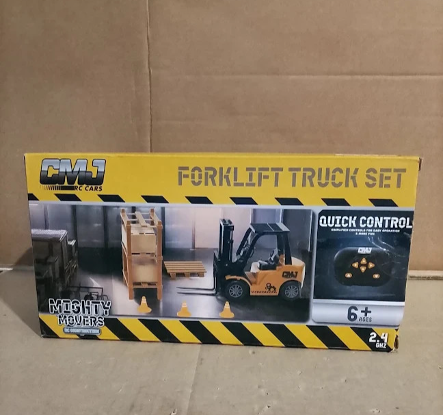 CMJ RC Cars 1:16 Remote Control Forklift Truck 2.4GHz Rechargeable Construction