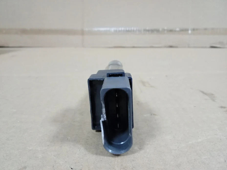 NGK U5020 Ignition Coil 48065 Black Car Replacement Part Weiblich Durable