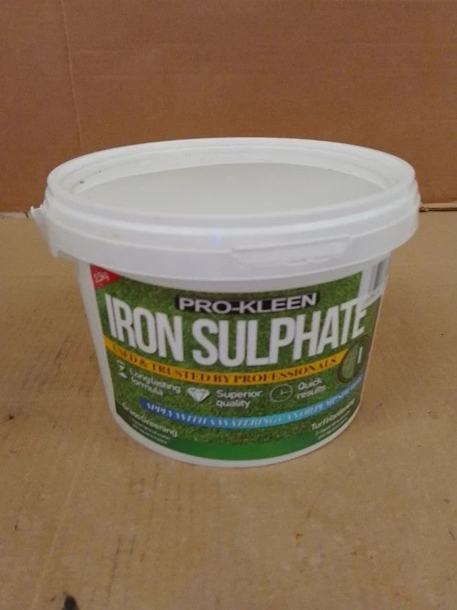 Pro Kleen Premium Iron Sulphate Makes Up To 2500L When Diluted Covers To 2500m2