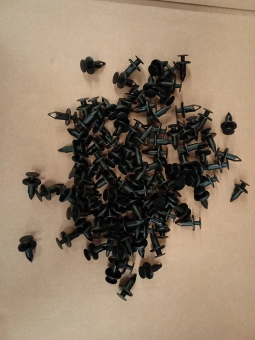 100 Pieces Longer Trim Panel Fixing Clips Carpet Lining Universal Car Fasteners