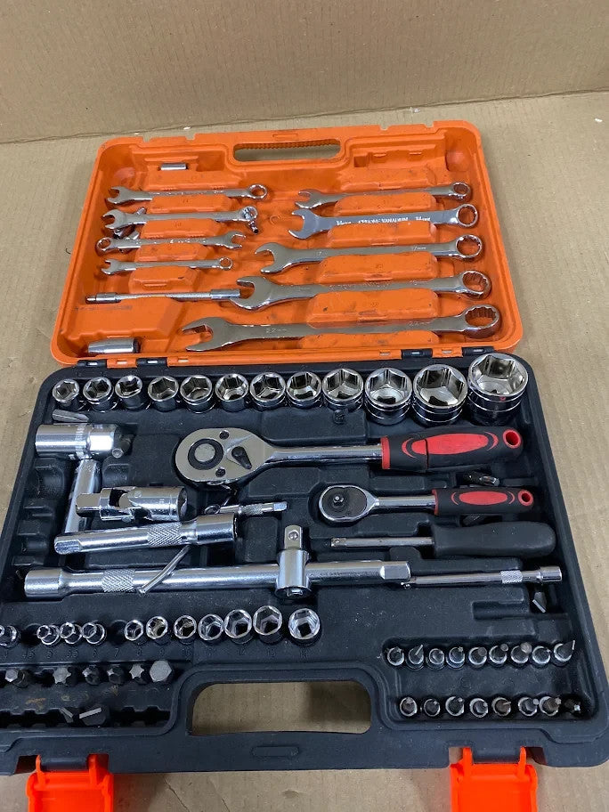 Socket Spanner Set 1/4 And 1/2 Drive Chrome Vanadium Ratchet Tool Kit Case