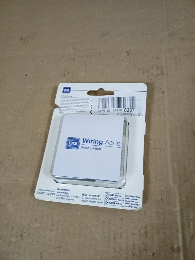 BG Electrical Single Intermediate Wall Light Switch Edge To Edge Rocker New