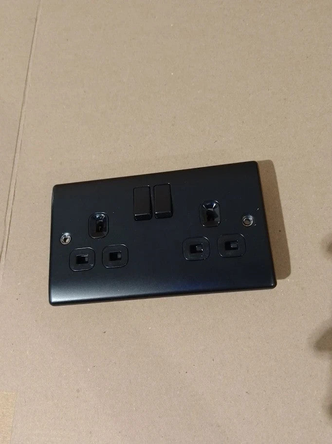 BG Electrical Double Switched Power Plug Wall Socket Screwless Evolve Matt Black