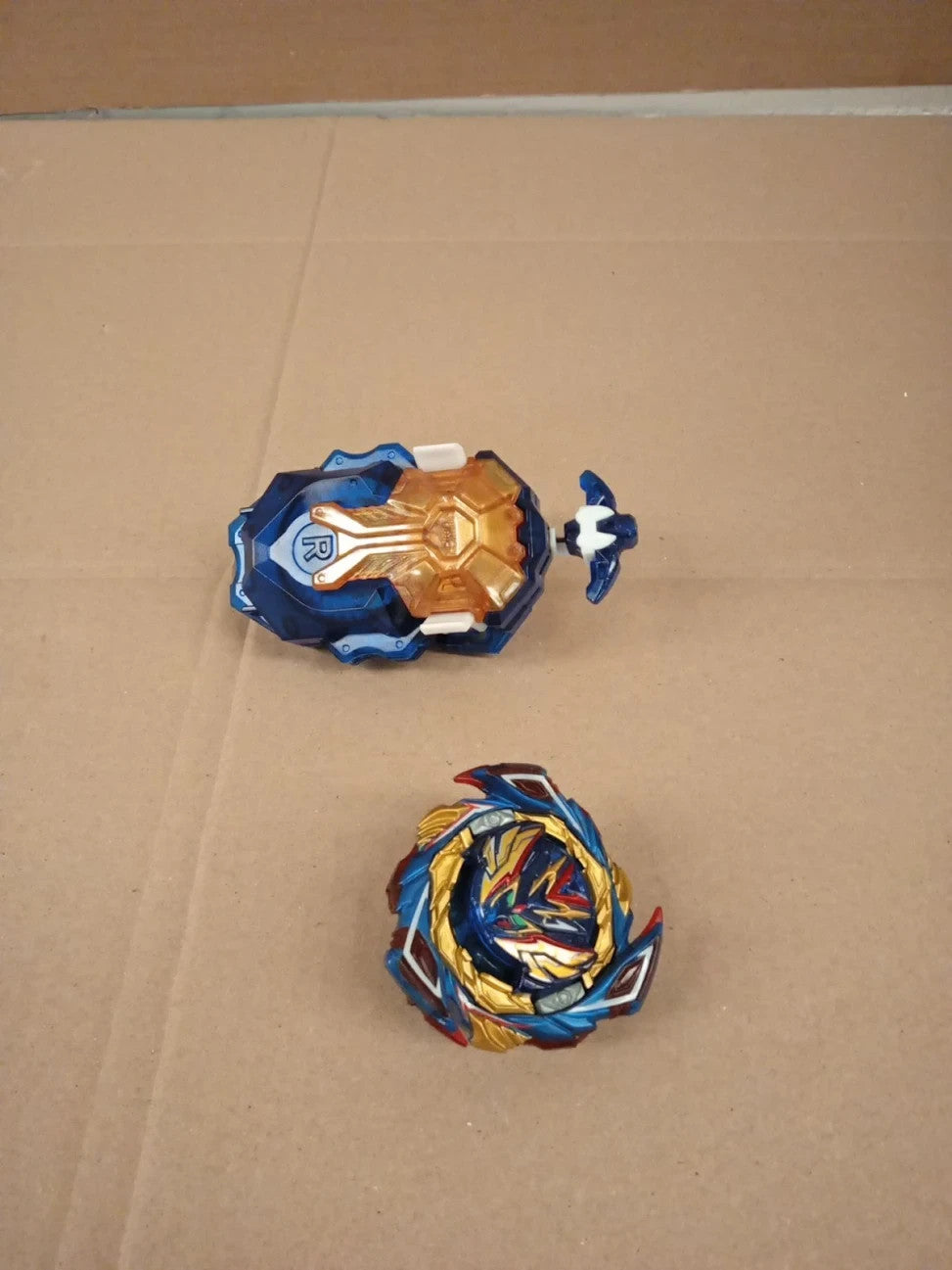 Takara Tomy Beyblade Burst B-187 Starter Saber Valkyrie .SH-7 Booster