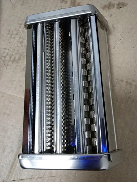 KitchenCraft World Flavours Pasta Maker Manual Pasta Machine 9 Adjustable