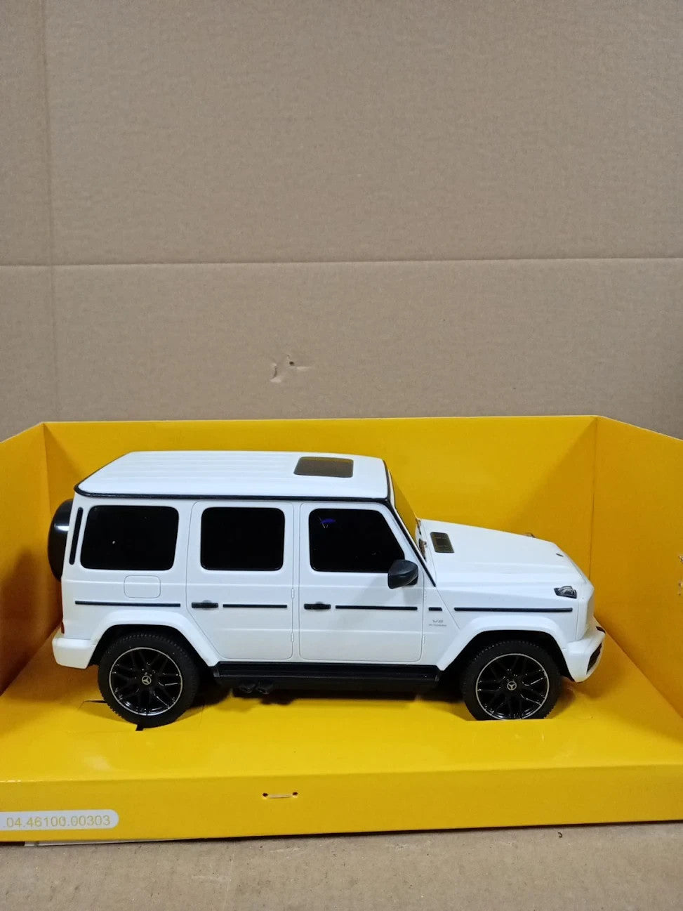 Officially Licensed Mercedes Benz G63 AMG RC 1:24 Scale Remote Controlled New