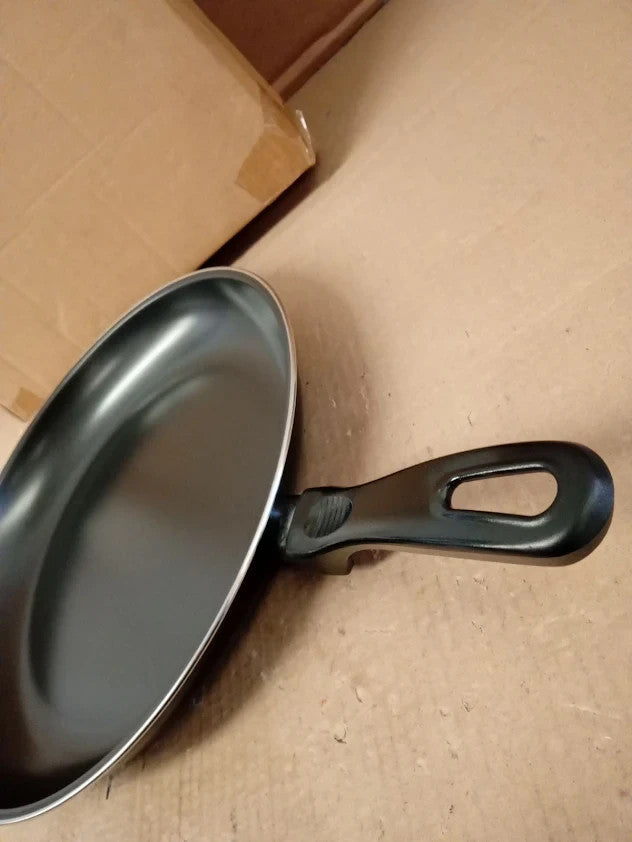 Basics 30cm Frying Pan Interior Exterior Material Carbon Steel Black New