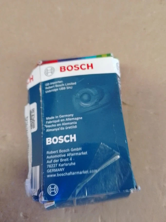 Bosch D2S Xenon HID Bulb Car Headlights 35W 250% More Light Than Halogen New