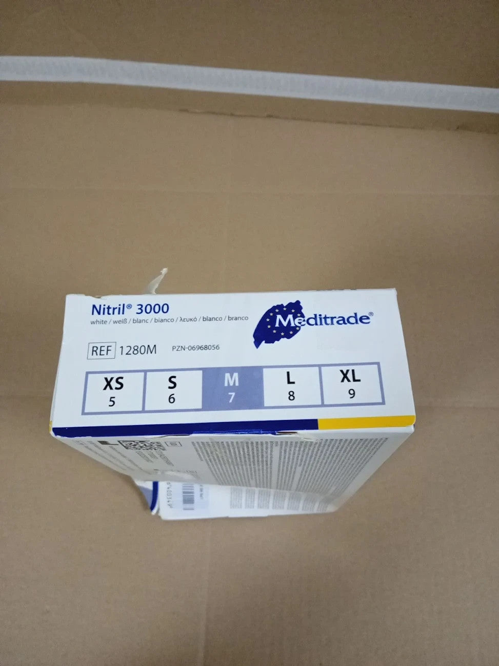 Meditrade Nitrile 3000 White Examination Glove Powder Latex Free Medium New