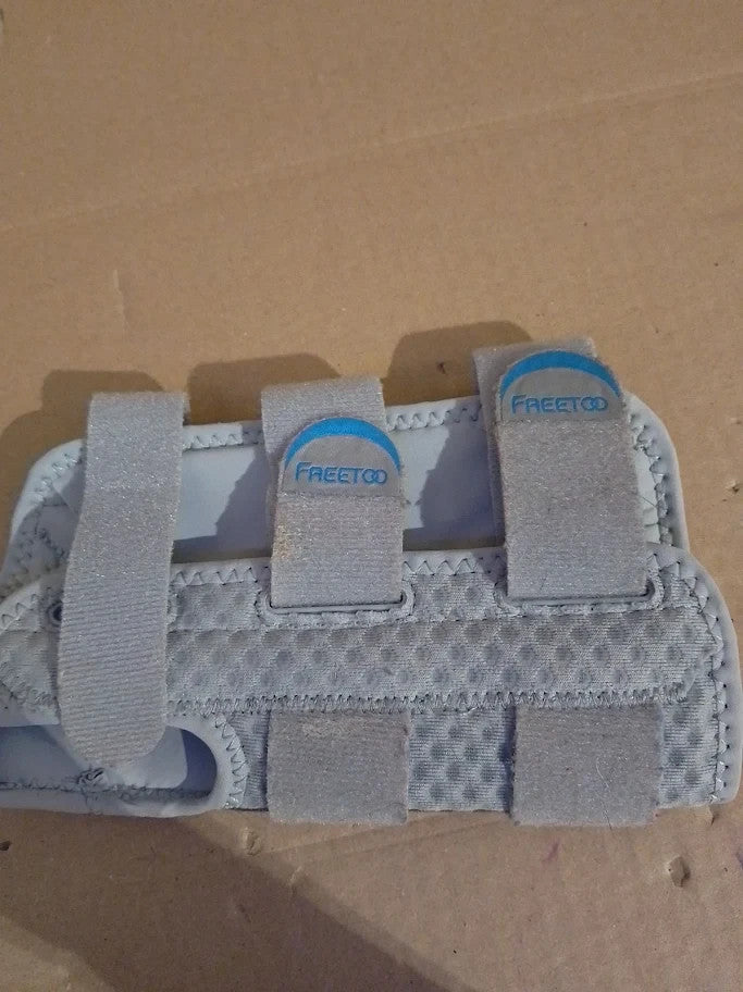 Freetoo Lightweight Carpal Tunnel Wrist Supports Right Left Hand Small