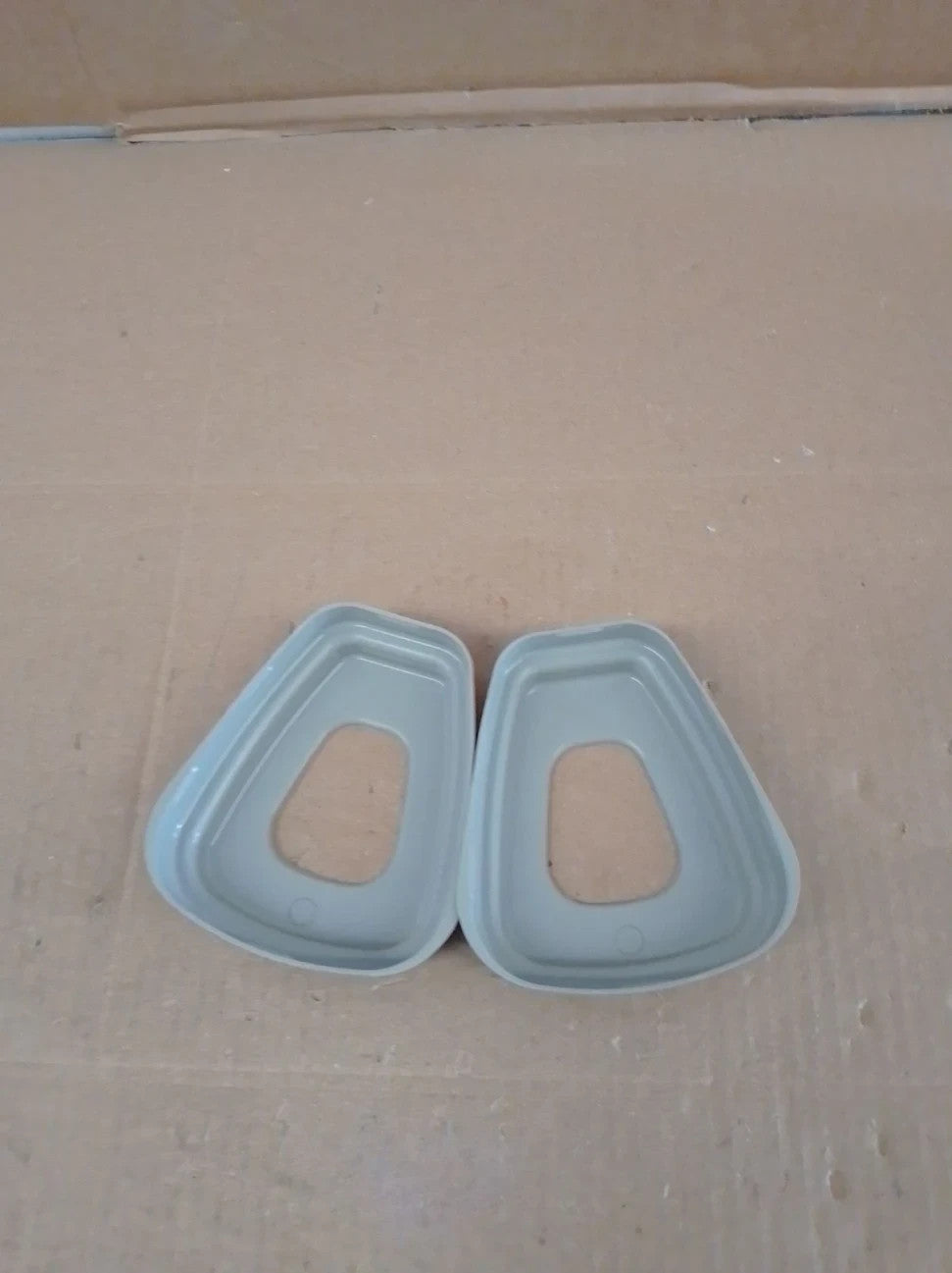 3M 501 Retainer 2 Pieces K0501 Plastic Quick & Easy To Fit