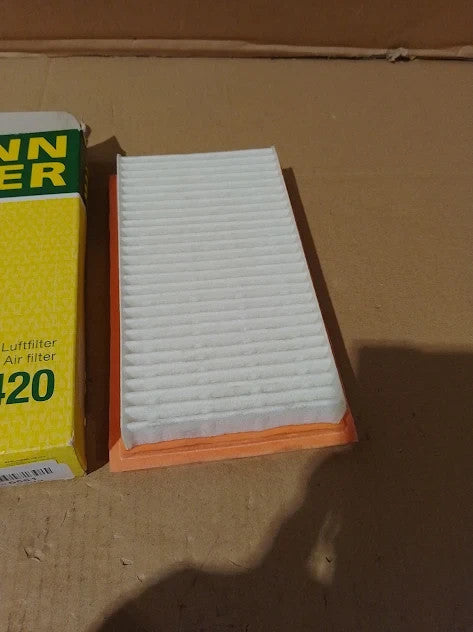 Mann Filter C 2420 Air Filter Passenger Cars Transporters 9.13x5.39x1.34in New