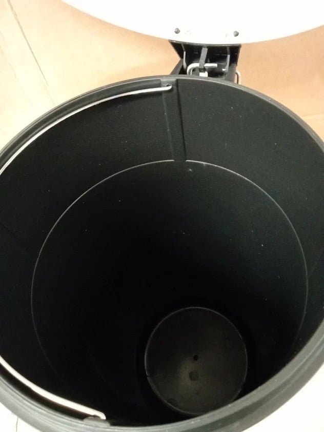 Habitat 30L Round Pedal Bin Carbon Steel Inner Bin Matt Cream 67x29x29cm