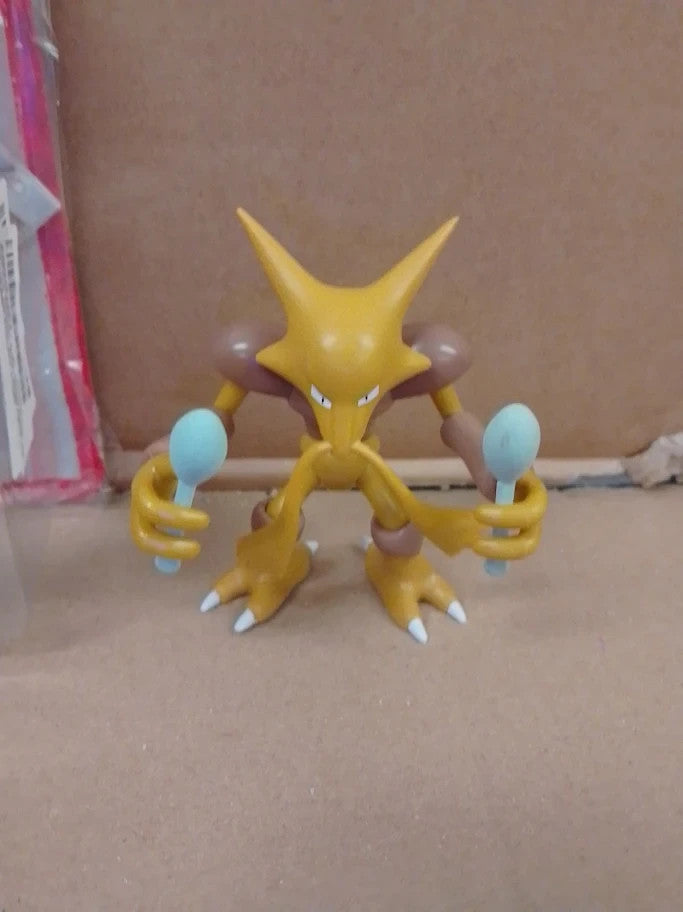 Pokemon Alakazam Battle Feature Figure 4.5in Ready Yellow 4+