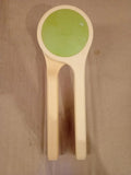 Joseph Joseph Helix Citrus Press Easy Twist Lemon Lime Squeezer BPA Free Yellow
