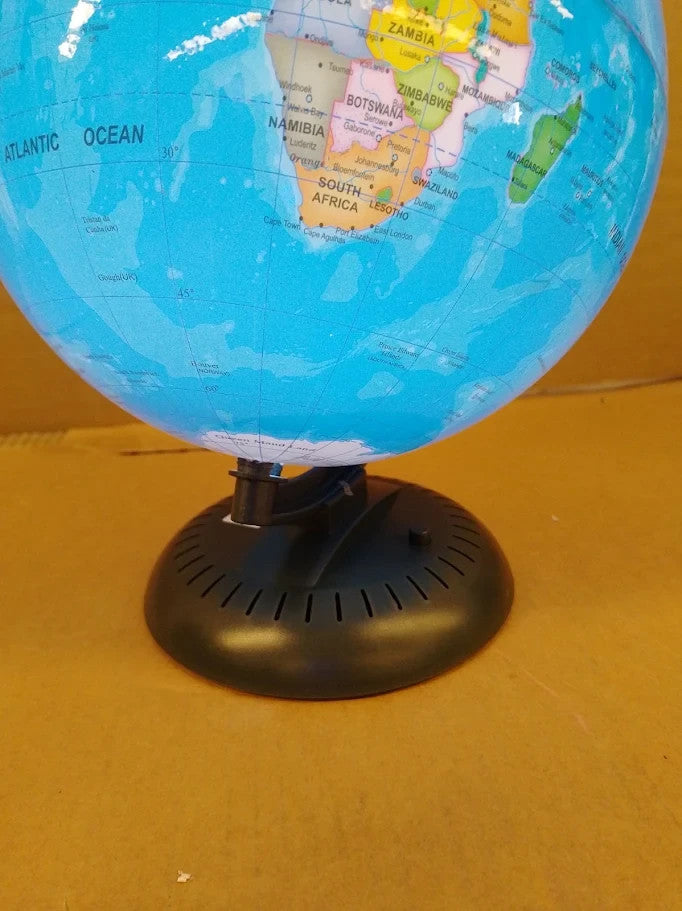 Science Mad Light Up Globe Kids Learn About Planet Earth Fun Features 20cm
