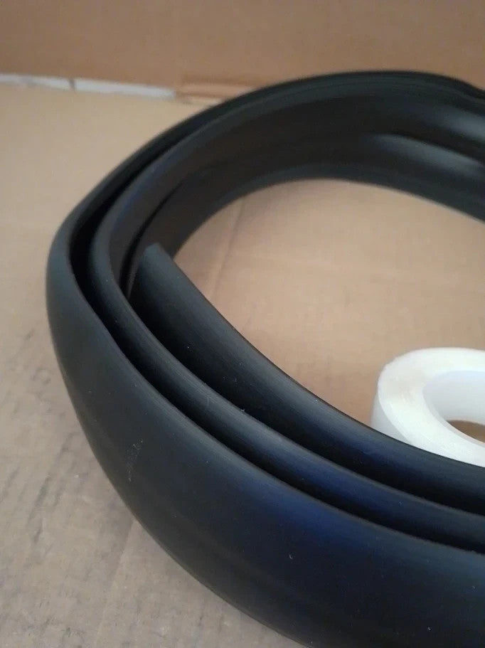 Amazon Basics Floor Cord Cover 182.88cm Length 6.6cm Diameter Black New
