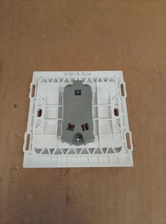 BG Evolve Black Chrome 1 Gang 2 Way Light Switch Screwless PCDBC12B Design New
