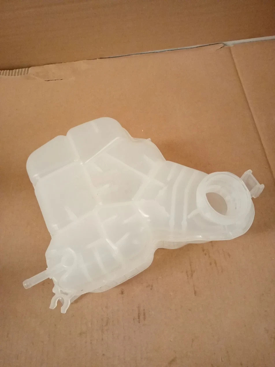Febi Bilstein 47897 Coolant Expansion Tank One Pack White