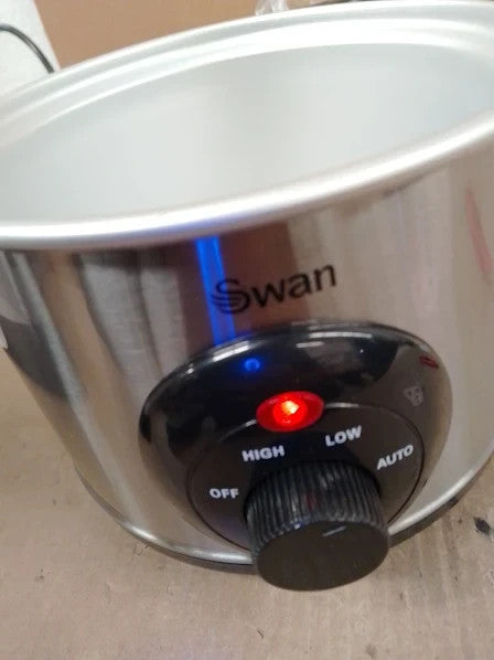 Swan SF17010N 1.5L Slow Cooker 3 Heat Settings Glass Lid 120W 220V 21x23x20cm