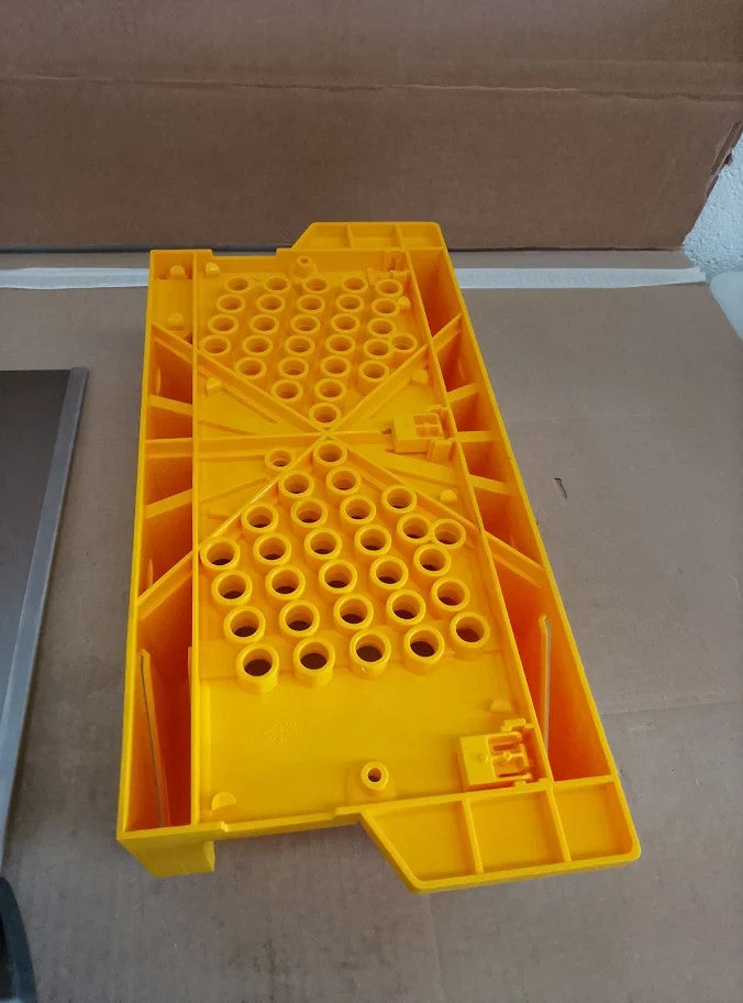Stanley STA120600 Clamping Mitre Box And Saw 1-20-600