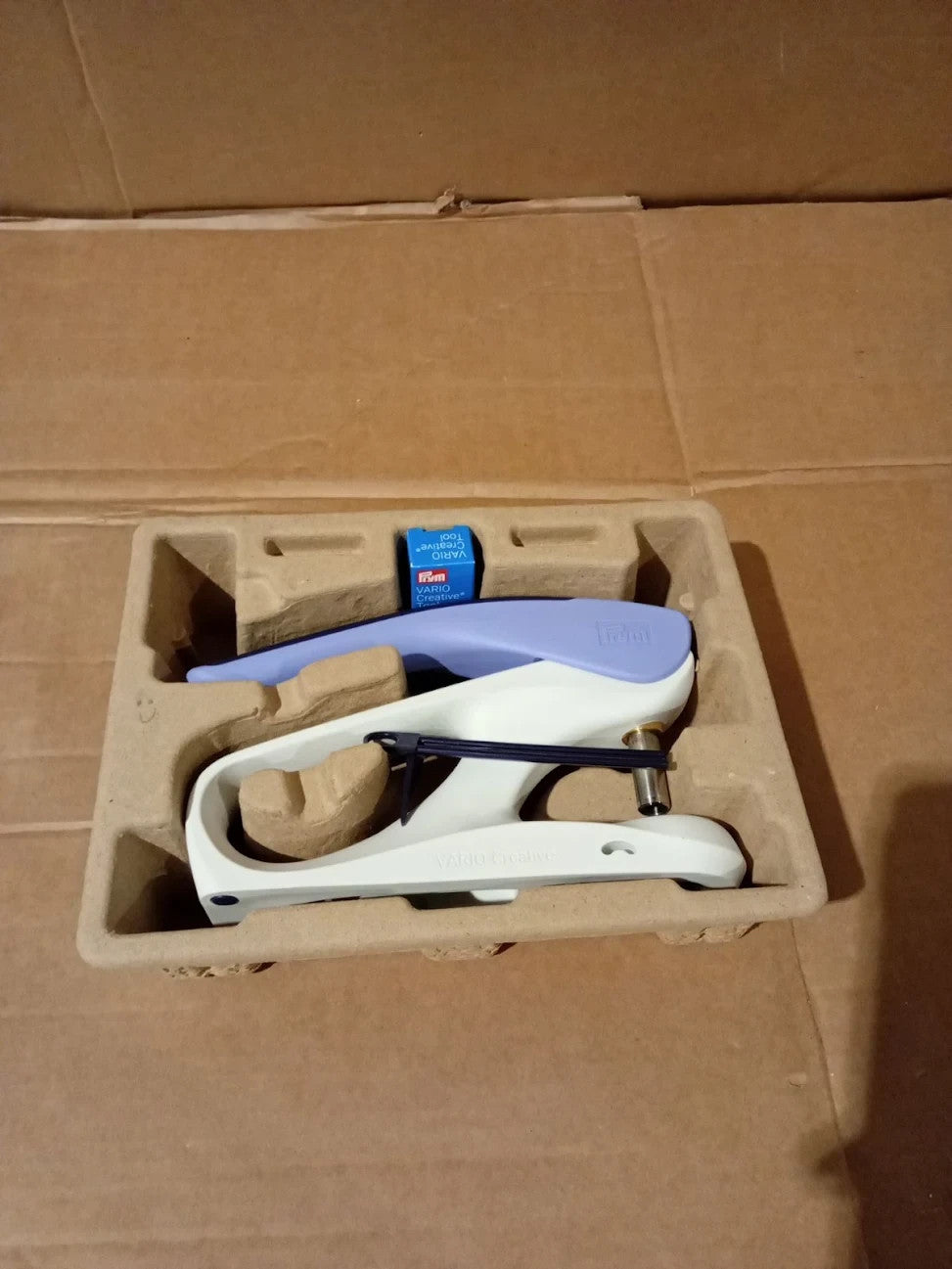 Prym Vario Creative Punching Tool for Press Fasteners 1 Piece White Purple New