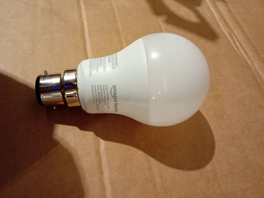 Amazon Basics Smart LED Light Bulb B22 Multicolor 8W Alexa Compatible Design New