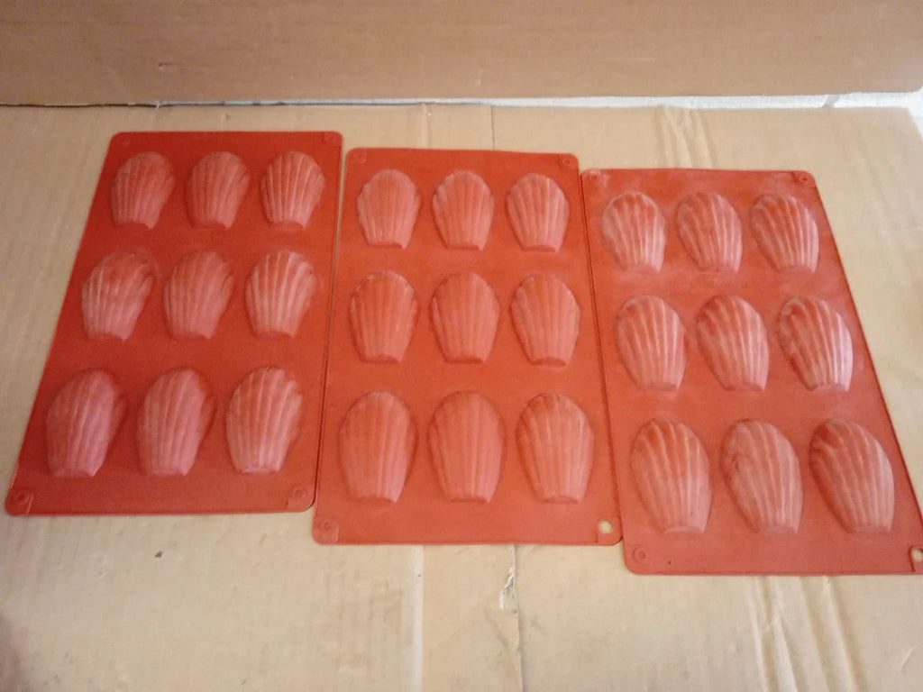 3pcs Madeleines Baking Tray Silicone Moulds Tins For Baking 29x17x2cm Brown