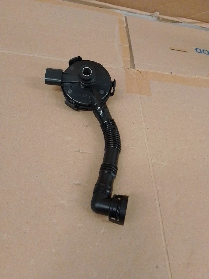 Car Engine Crankcase Vent Valve Hose OE 022103765A 3.2L V6 2004 To 2006 New