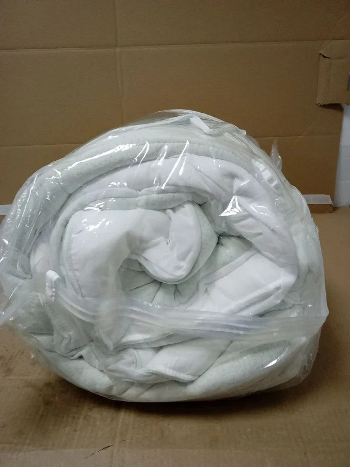 Mattress Topper Cloud Like Comfort Ultra Soft Breathable 135x190cm New