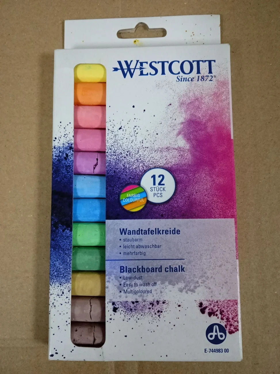 Westcott Chalk 12 Pieces Colourful 1.2cm Diameter Blackboard 8.5cm Long Low Dust