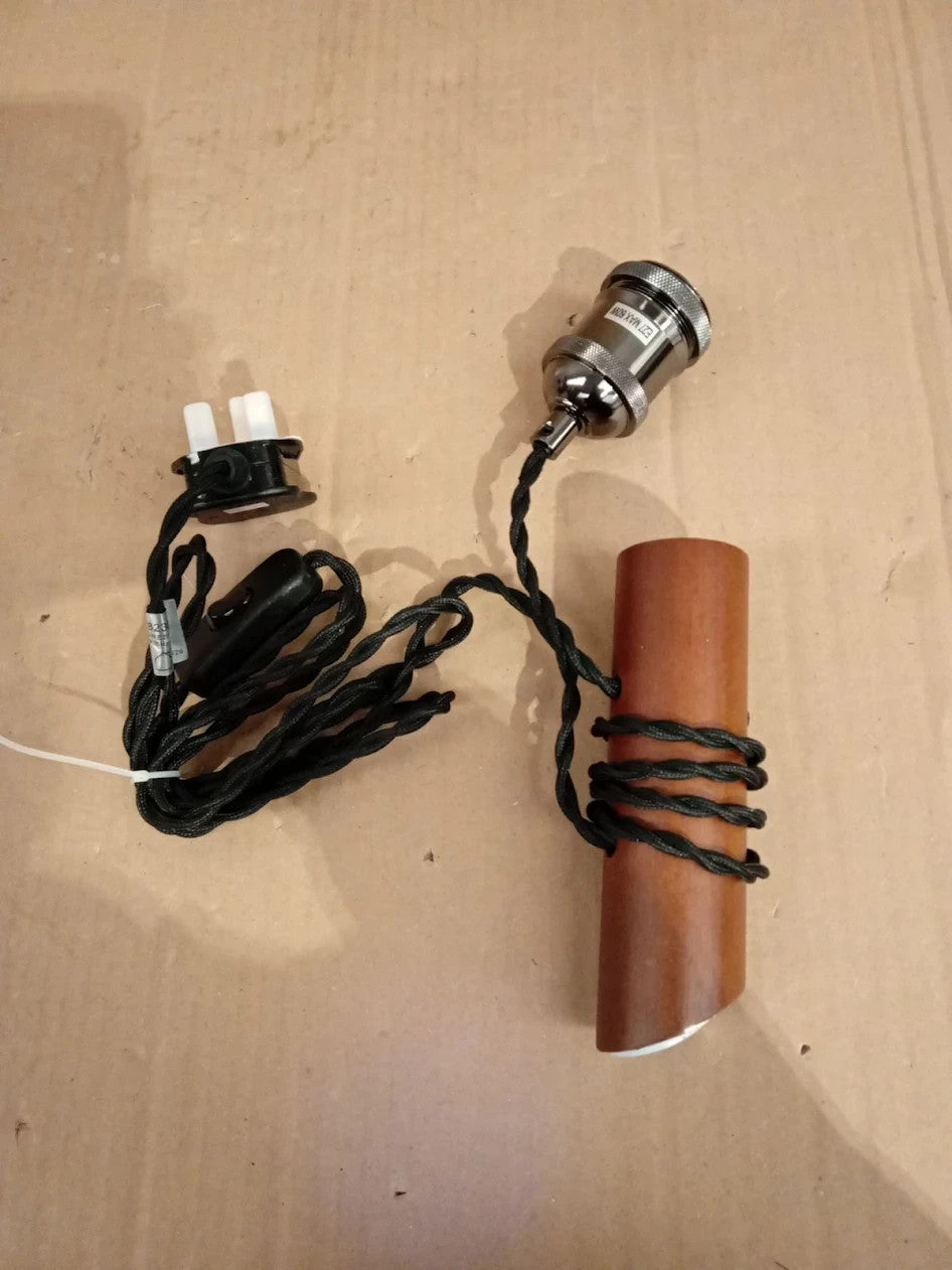 Wooden Industrial Plug In Wall Light 2.8m Twisted Braided E27 Lamp Holder Fit