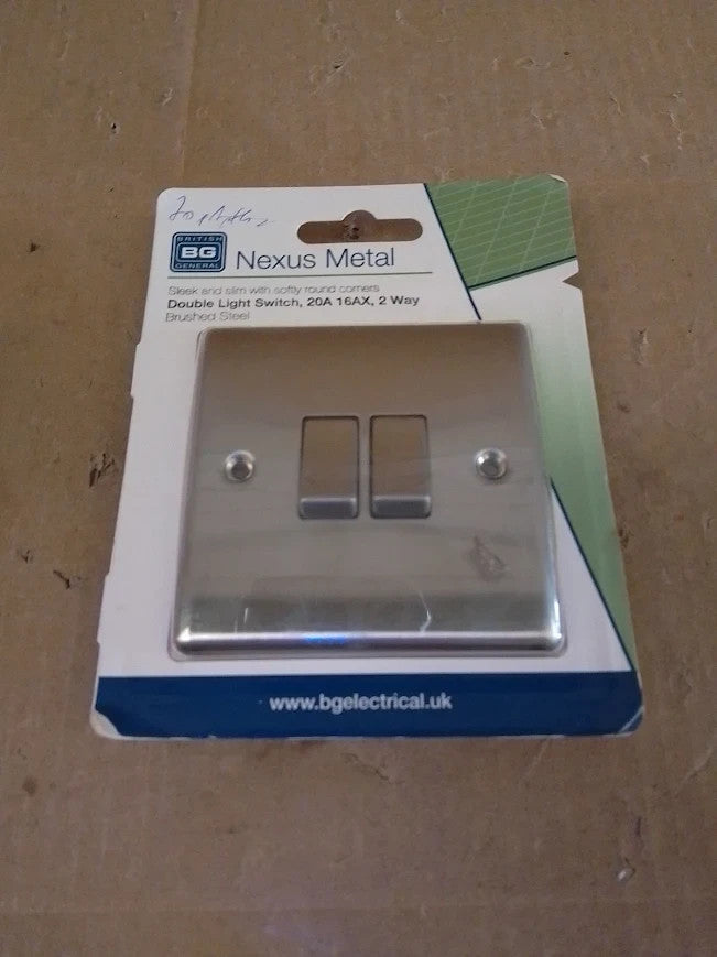 BG Electrical Double Wall Light Switch 2 Way Raised Slim Profile NBS42 New
