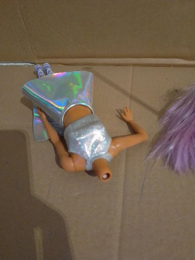 Barbie Pop Star Doll Dressed In Iridescent Skirt Microphone Pink Hair 3+