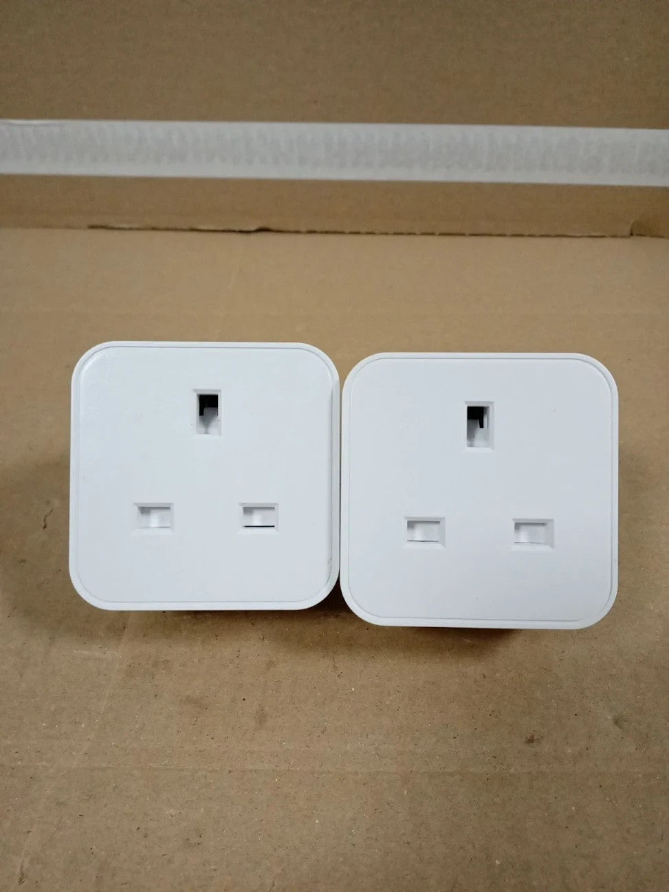 UPXNBOR Smart Plug WiFi Socket Energy Monitoring Alexa Google 2 Pieces Design