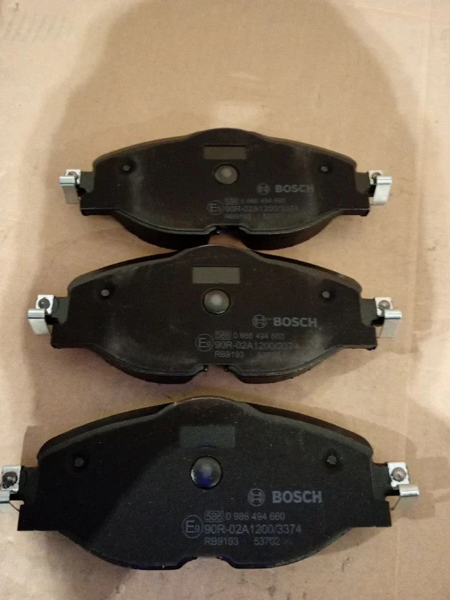 Bosch BP1505 Front Brake Pads 4 Piece Car ECE R90 Low Noise Dust Accessories New