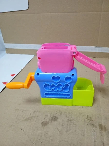 Play Doh Hair Styling Beauty Salon Playset 5 Cans Pretend Play Toys 3+