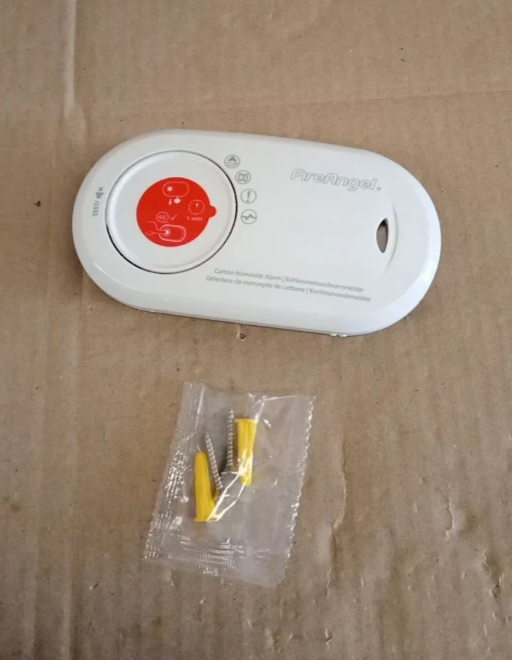 FireAngel FA3820 Carbon Monoxide Detector Portable White Durable Design New