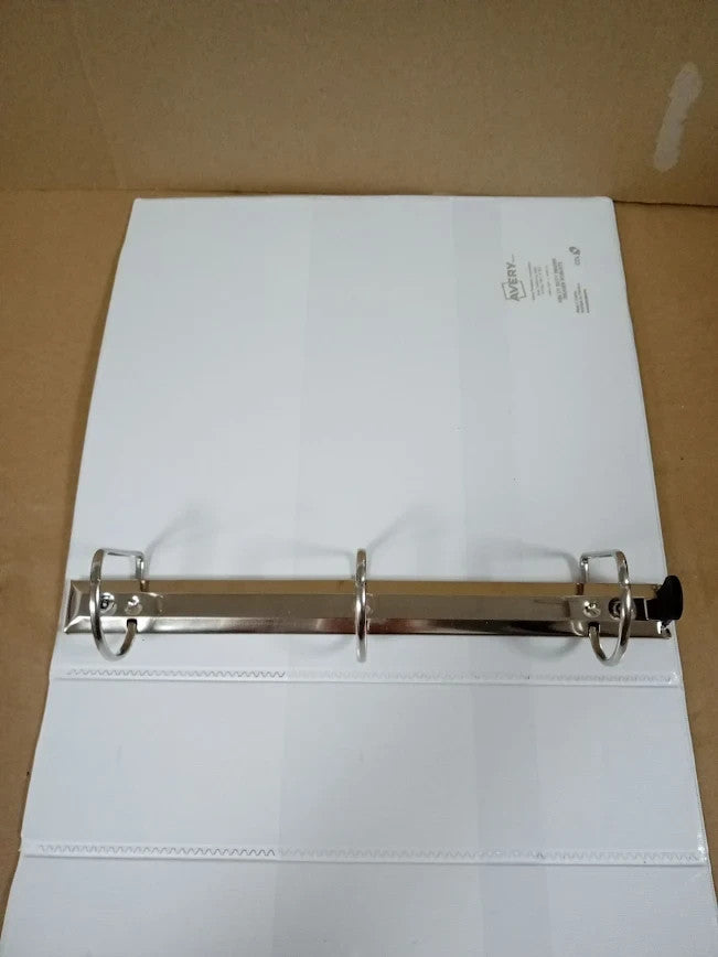 Avery Heavy Duty View 3 Ring Binder 2in One Touch Slant 8.5x11in 79792 White