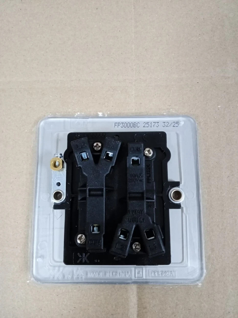 Knightsbridge FP3000BC Flat Plate 10A 2G 2 Way Switch Brushed Chrome New