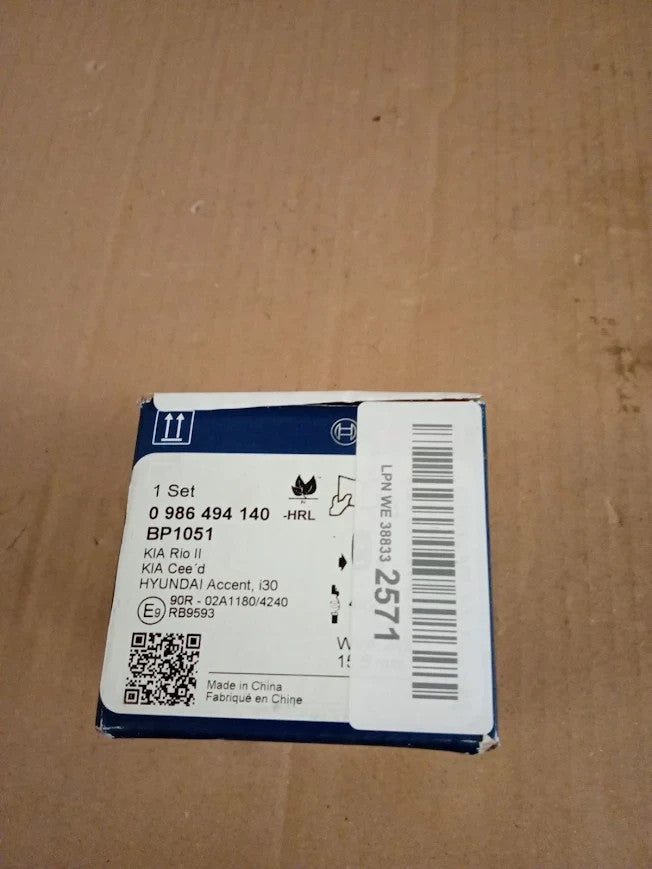 Bosch BP1051 Brake Pads Car Rear Axle 4 Pads Quality Reduced Noise New