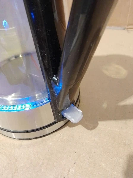 Salter Illuminating Iridescent Glass Kettle 1.7L Blue LED 360 Swivel Base 2200W