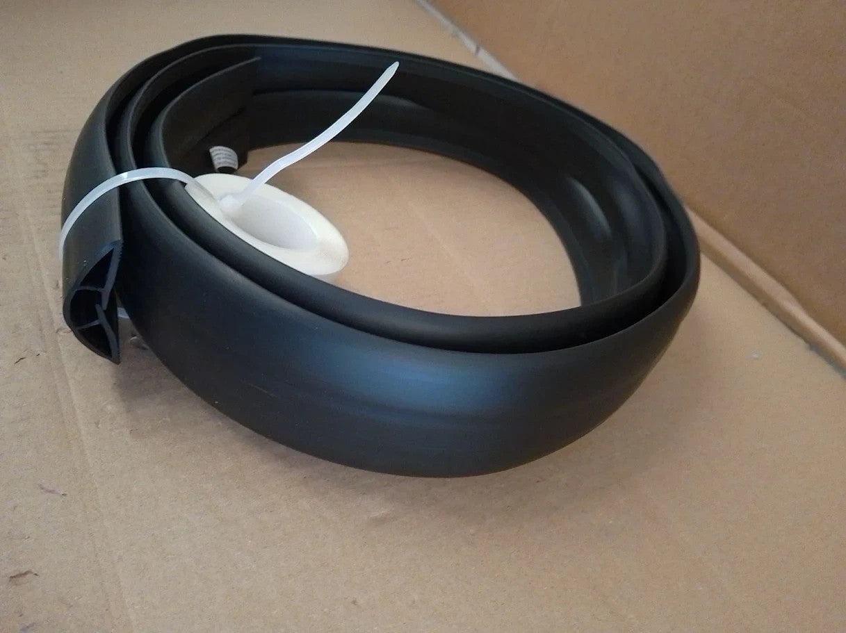Amazon Basics Floor Cord Cover 182.88cm Length 6.6cm Diameter Black New