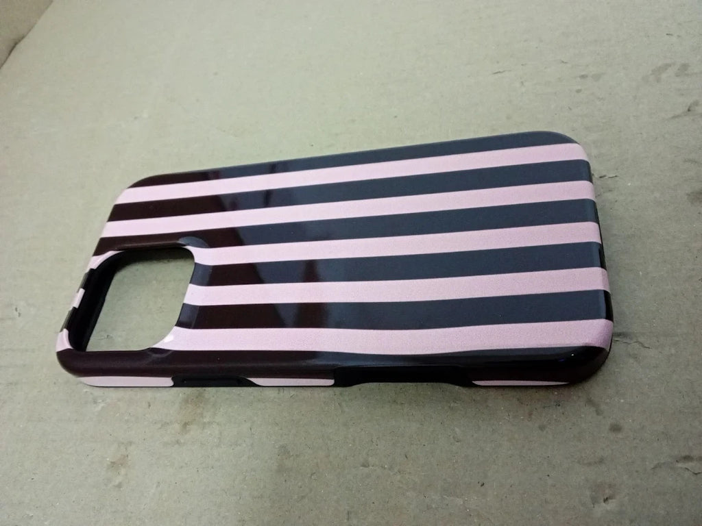 Burgundy Pink Stripes Vertical Aesthetic Trendy Case iPhone 16 New