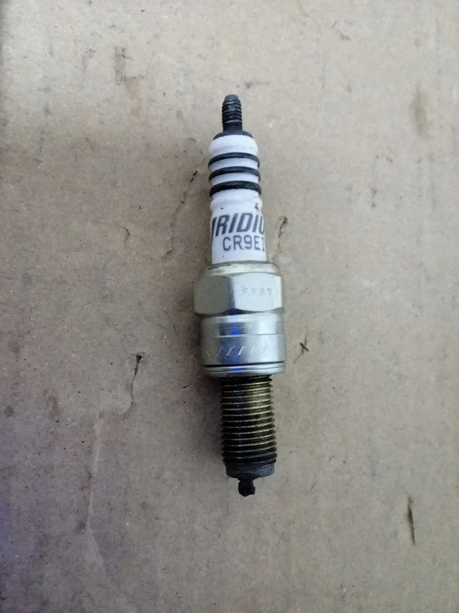 NGK Spark Plug CR9EIX Iridium IX 3521 Metal For Car Truck