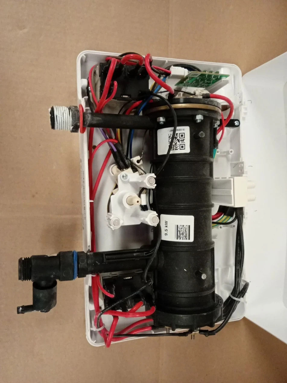 Ariston AURES Multi Electric Instantaneous Water Heater 9.5kW Compact 3195216