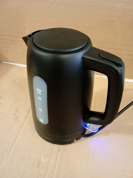Amazon Basics Electric Kettle 1.7L 3000W BPA Free 360 Base Auto Shut Off
